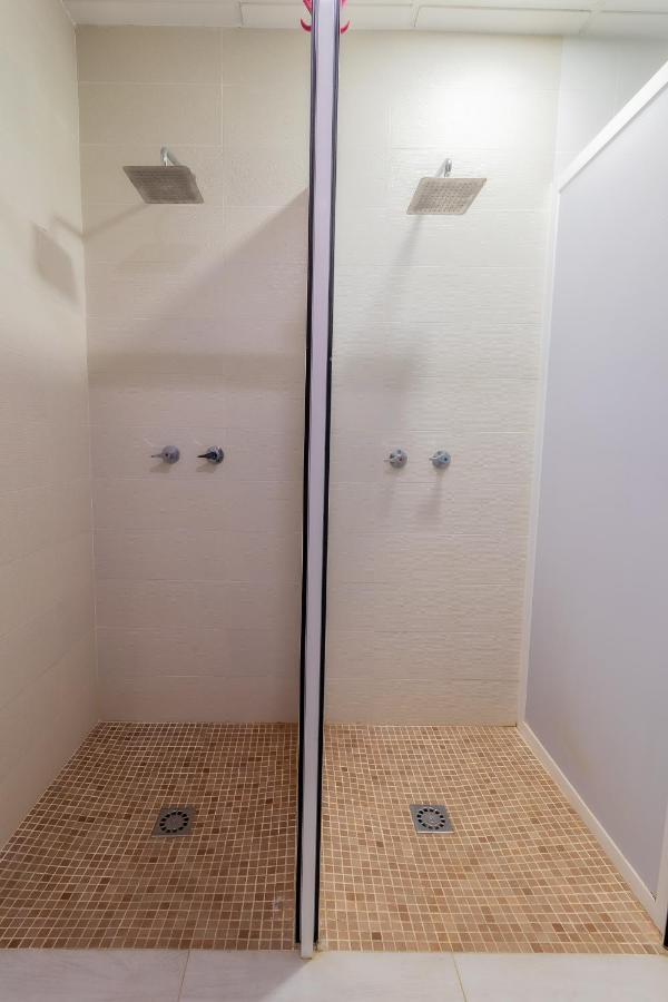 Albergue Rojo Plata Torremegia ภายนอก รูปภาพ